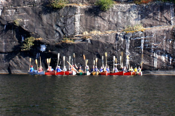 Canada Wilderness Canoe Groupose