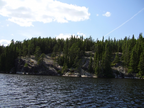 Sunshine, blue skies and spending the day in a boat on the lake.
What better way to enjoy the Patricia Region.